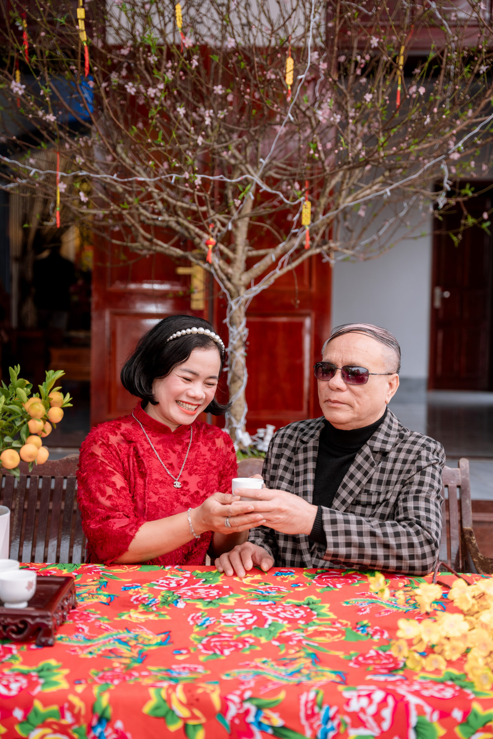 Người cha mù Yên Thành Nghệ An sinh được 7 cô con gái